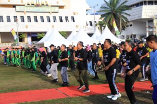 Sekdaprov Fahrizal Buka Peringatan Harkonas dan Bazar UMKM Sekaligus Perayaan Hari Jadi Provinsi Lampung