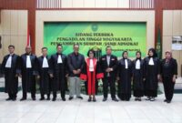 PROFESI ADVOKAT-DPD Persadi Jateng - DIY menyelenggarakan Pendidikan Khusus Profesi Advokat dan Ujian Profesi Advokat (PKPA-UPA) dipimpin oleh Wakil Ketua Pengadilan Tinggi Yogyakarta, Ibu Dr. Ita Sudewi, SH, M.Hum, Selasa (25/6). (Foto Ist).