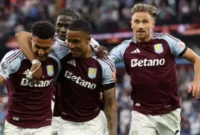 Selebrasi Pemain Aston Villa usai Gol pembuka ke gawang Tottenham Hotspur. (ESPN)