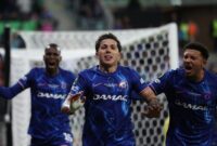 Para punggawa Chelsea merayakan kemenangan atas Real Betis. (Reuters)