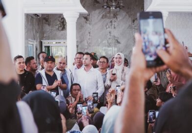 Kunjungi Posko Pengungsi Banjir di Langkat, Raffi: Kami Ingin Masyarakat Tak Merasa Sendiri