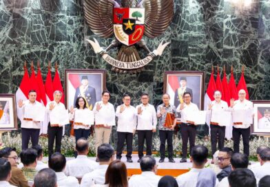 Gubernur Andra Soni: Sinergi Banten–Jakarta Jadi Kunci Transportasi Massal Terintegrasi Gubernur Andra Soni: Sinergi Banten–Jakarta Jadi Kunci Transportasi Massal Terintegrasi