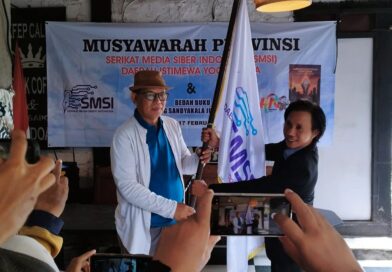 Jafarudin Resmi Pimpin SMSI DIY Masa Bakti 2026–2030: Buku Ambang Sandyakala Jurnalisme Dibedah