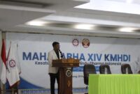 Ketua Umum PP KMHDI, I Wayan Darmawan, menyampaikan sambutan pembukaan Kongres Nasional Mahasabha XIV di Bandar Lampung, Minggu (29/3/2026). (Dok Panitia)