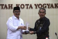 Wali Kota Yogyakarta, Hasto Wardoyo saat menerima audiensi dari Kementerian HAM Jateng.