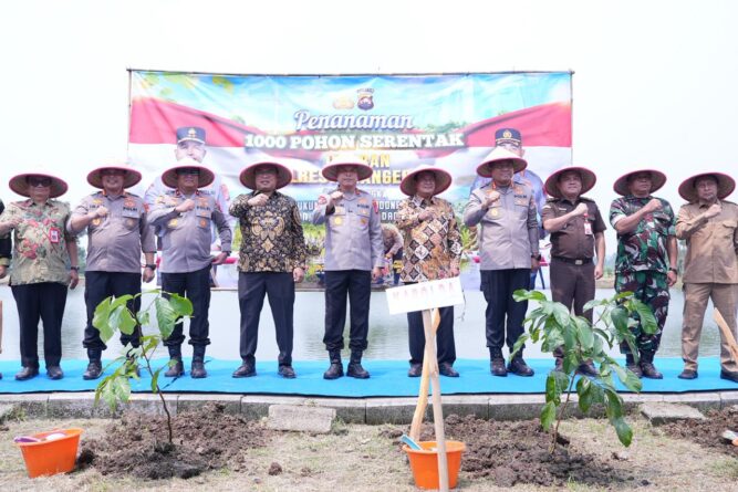 Seribu Pohon Ditanam, Upaya Polda Banten Wujudkan Lingkungan ASRI