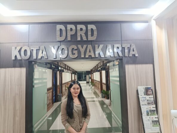 Novita Mawar Sharon, Politisi Muda yang Bawa Suara Generasi ke Kursi DPRD