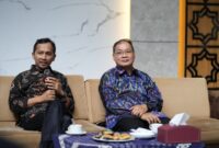Sekretaris Universitas UMY, memberikan penjelasan mengenai UMY Awards 2026 kepada rekan media di UMY pada Rabu (22/4)