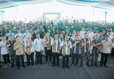 Sekdaprov Marindo Kurniawan Dampingi Menko Pangan Zulkifli Hasan dan Menteri Perdagangan Budi Santoso dalam Acara Rembuk Tani, Lampung Selatan