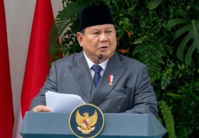 Pancasila Harus Hadir dalam Kebijakan Ekonomi, Presiden: Rakyat Jangan Jadi Penonton Pancasila Harus Hadir dalam Kebijakan Ekonomi, Presiden: Rakyat Jangan Jadi Penonton