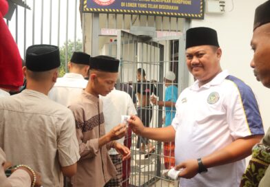 Jum’at Berkah, Lapas Serang Bagikan Voucher Wartelsus Gratis untuk WBP Sambung Silaturahmi dengan Keluarga