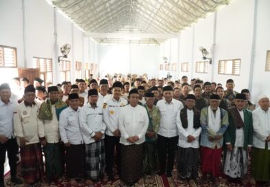 Kunjungi Menes, Menkop Ferry Tegaskan Kopontren Jadi Motor Kemandirian Ekonomi Pesantren