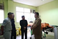 Kunjungan kepada korban kecelakaan lalu lintas sebagai bentuk keperdulian