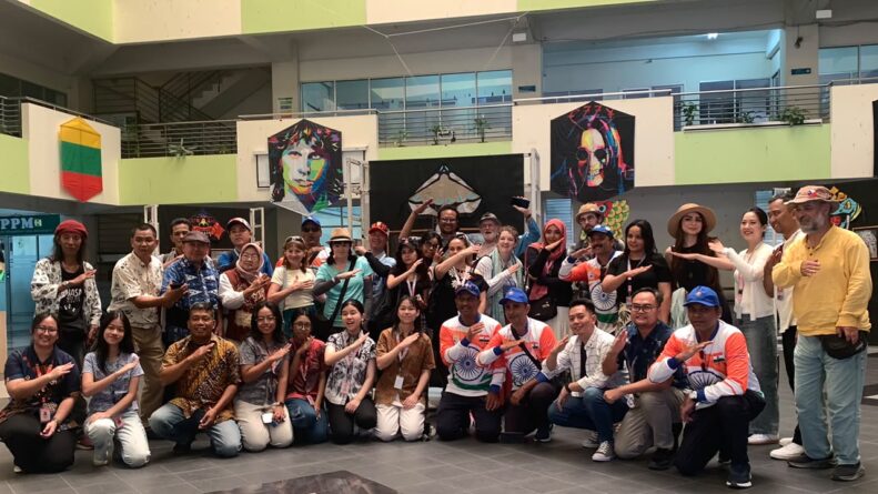 JIKF Gandeng Mahasiswa Kenalkan Fotografi Udara Lewat Layang-Layang Kreatif