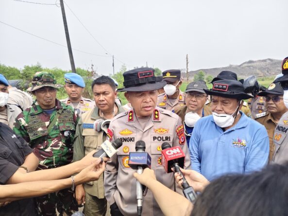 Kapolda Banten Pastikan Penanganan Kebakaran TPA Jatiwaringin Berjalan Optimal