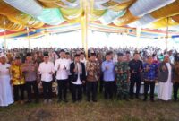 H. Cik Ujang  melakukan foto bersama dengan jajaran pimpinan pondok pesantren, unsur Forkopimda Kabupaten PALI