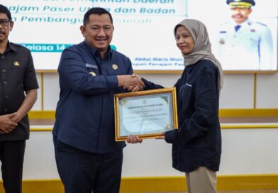 Program Inovatif PHKT Tuai Apresiasi, Pemkab PPU Beri Penghargaan CSR Terbaik Program Inovatif PHKT Tuai Apresiasi, Pemkab PPU Beri Penghargaan CSR Terbaik