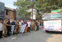 EKSPOR KECAP : Sekretaris Daerah Kabupaten Bekasi Endin Samsudin mendampingi Wakil Gubernur Jawa Barat Erwan Setiawan, Melepas Ekspor Kecap Oishii ke Belanda yang diproduksi oleh PT. Oishii Food Indonesia. Bertempat di Desa. Karang Satria, Kecamatan Tambun Utara. Senin, (24/08/2026)
