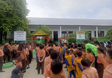 Sosialisasi dan Aksi Penghijauan di SDN 013829 Ledong Timur, AMPHIBI Tanamkan Cinta Lingkungan Sejak Dini