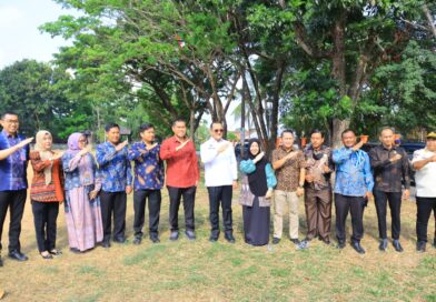 Sekda Sumsel Edward Candra Lepas Rombongan SRT 31 Palembang Menuju Sekolah Rakyat Permanen Oki Sekda Sumsel Edward Candra Lepas Rombongan SRT 31 Palembang Menuju Sekolah Rakyat Permanen Oki