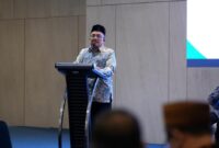 Foto Sekretaris BPH (Badan Pembina Harian) UMY, H. Arba Riksawan Qomaru, S.E., saat menyampaikan sambutan dalam kegiatan Baitul Arqam dosen tetap UMY