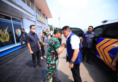 Gubernur Herman Deru Bergerak Cepat Tangani Karhutla Sumsel, Pantau OMC hingga Patroli Udara Gubernur Herman Deru Bergerak Cepat Tangani Karhutla Sumsel, Pantau OMC hingga Patroli Udara