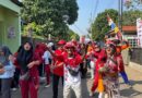 Senam Bersama Warga Gedongkiwo, Wawali Yogyakarta Serahkan Penghargaan bagi Pelajar Berprestasi