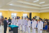 Camat Cikarang Utara Enop Can melantik 8 Penjabat (Pj) Kepala Desa untuk mengisi masa transisi pemerintahan desa setelah berakhirnya masa jabatan kepala desa definitif di Aula Kecamatan Cikarang Utara pada Selasa (29/9/2026).