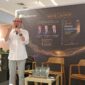 Before all speakers on the Book Launch of The Art of Heroic Leadership yesterday at Kinokuniya Grand Indonesia, the President of UID Foundation, Kak @Pengguna tak dikenal inspired all attendants to keep being presence on every family, organization and group or communities, inclidong member of parliament