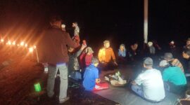 Acara Hari Ulang Tahun (HUT) ke-10. AMPHIBI ditanggul Lumpur Lapindo, Porong, Sidoarjo, Minggu (20/9/2026).