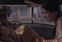 Salah satu adegan dalam film “Merah Sebelum Fajar” karya sutradara Garin Nugroho yang menampilkan aktris Laura Basuki dan aktor Nicholas Saputra di dalam kendaraan