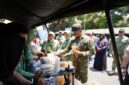 Panglima TNI Jenderal TNI Agus Subiyanto meninjau salah satu stan UMKM dalam Bazar TNI Bersama Rakyat di Halaman Balai Pamungkas, Kotabaru, Yogyakarta, Selasa (22/9/2026).