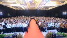 Para peserta dan tamu undangan menghadiri Kick Off Program Pemagangan Lulusan Perguruan Tinggi (MagangHub) Batch 2 Angkatan II yang digelar Kemnaker di Jakarta, Rabu (23/9/2026).