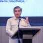 Menteri Ketenagakerjaan Yassierli menyampaikan sambutan pada Pembekalan Calon Hakim Ad Hoc Pengadilan Hubungan Industrial