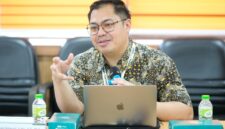 Foto dosen FEB UMY, Dimas Bagus Wiranatakusuma, M.Ec., Ph.D