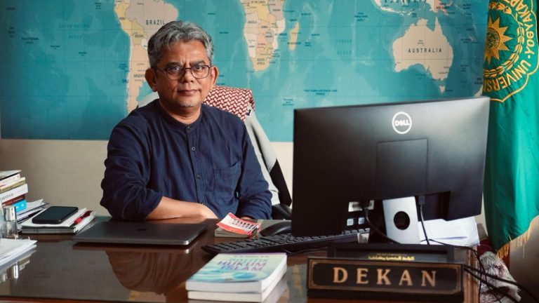 Foto Direktur PUSDHAM UMY, Prof. Iwan Satriawan, S.H., M.C.L., Ph.D