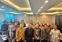 Anggota DPRD DIY Sigit Nursyam beserta para peserta seminar