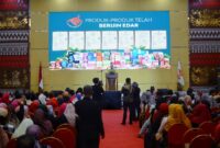 Suasana kegiatan Gerakan Ekonomi Kebersamaan Komunitas Megapro Affiliate PT Garuda Mas Anugerah (GMA) di Auditorium Politeknik Kesehatan Bandar Lampung, Sabtu (26/9/2026).