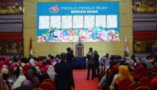 Suasana kegiatan Gerakan Ekonomi Kebersamaan Komunitas Megapro Affiliate PT Garuda Mas Anugerah (GMA) di Auditorium Politeknik Kesehatan Bandar Lampung, Sabtu (26/9/2026).