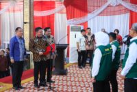 Suasana pengukuhan Pengurus Ikatan Keluarga Musi Banyuasin (IKA-Muba) periode 2026–2030 yang dipimpin langsung oleh Gubernur Sumatera Selatan, H. Herman Deru, bertempat di Griya Agung