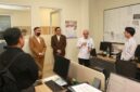 Sekretaris Jenderal Kementerian Ketenagakerjaan (Kemnaker) Cris Kuntadi (ketiga dari kanan, kemeja putih) memberikan arahan saat melakukan peninjauan dalam kegiatan Monitoring Program Pemagangan Nasional di De Djokja Malioboro Hotel, Yogyakarta