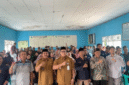INOVASI : Pemerintah Desa Mekarjaya, Kecamatan Kedungwaringin, Kabupaten Bekasi, menghadirkan inovasi pelayanan administrasi berbasis kecerdasan buatan atau Artificial Intelligence (AI) untuk memudahkan masyarakat mengurus berbagai dokumen secara lebih cepat dan praktis. Inovasi bertajuk “Layanan 24 Jam Desa dalam Genggaman” tersebut disosialisasikan sekaligus disimulasikan di Kantor Desa Mekarjaya, Senin (12/10/2026)