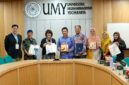 Perwakilan UMY dan MCUT berfoto bersama setelah penandatangan MoA