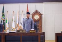 Sekda Provinsi Banten Deden Apriandhi menghadiri Rapat Paripurna DPRD Provinsi Banten di Gedung DPRD Banten, KP3B, Kota Serang