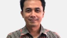 Foto dosen prodi Teknik Elektro UMY, Dr. Ir. Rahmat Adiprasetya Al Hasibi, S.T., M.Eng., IPM., ASEAN Eng