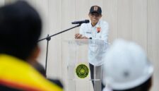 Foto ketua PII DIY, Dr. Ir. Tri Budi Utama, M.T., IPU., ASEAN Eng., dalam Sumpah Profesi Insinyur Periode I 2026/2027 yang digelar UMY