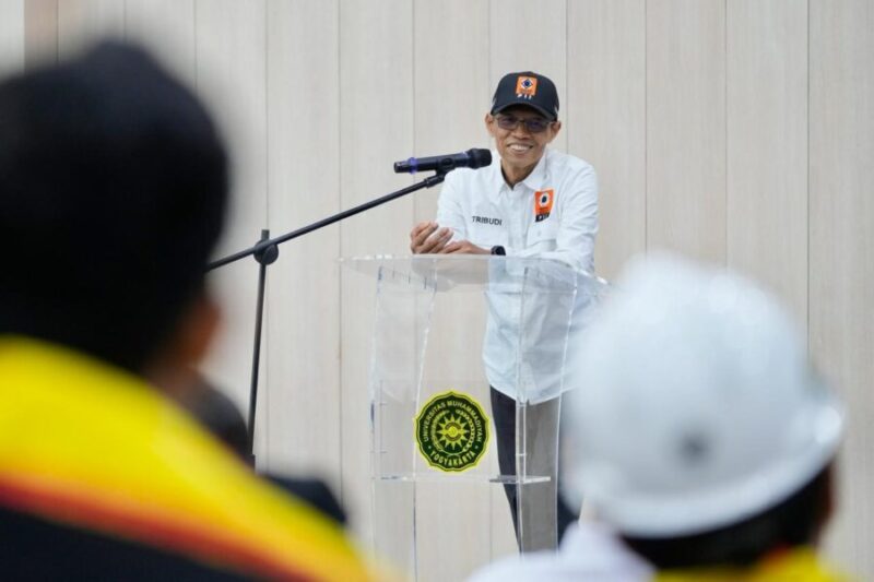 Foto ketua PII DIY, Dr. Ir. Tri Budi Utama, M.T., IPU., ASEAN Eng., dalam Sumpah Profesi Insinyur Periode I 2026/2027 yang digelar UMY