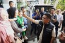 Gubernur Banten Andra Soni bersama Kapolda Banten Irjen Pol. Hendra Kurniawan dan jajaran terkait saat meninjau titik evakuasi di Mal Sosoro, Dermaga Eksekutif Pelabuhan Merak.   