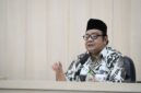 Foto Direktur Guru Pendidikan Menengah dan Pendidikan Khusus Kemendikdasmen RI, Arif Jamali Muis saat menyampaikan materinya dalam Simposium Nasional yang digelar PP KAUMY di UMY
